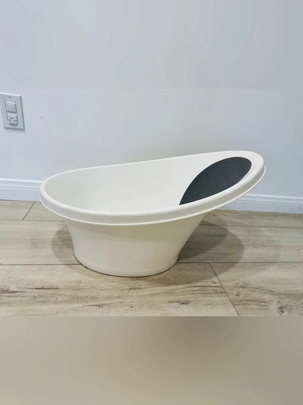 Shnuggle Baby Bath